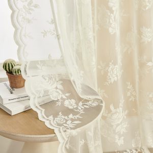 Lace curtain